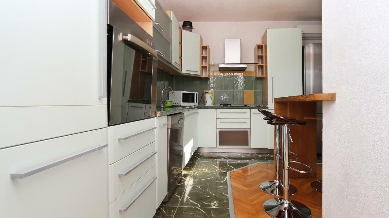 House Lipo Hotel Makarska Ngoại thất bức ảnh