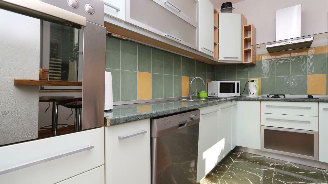 House Lipo Hotel Makarska Ngoại thất bức ảnh