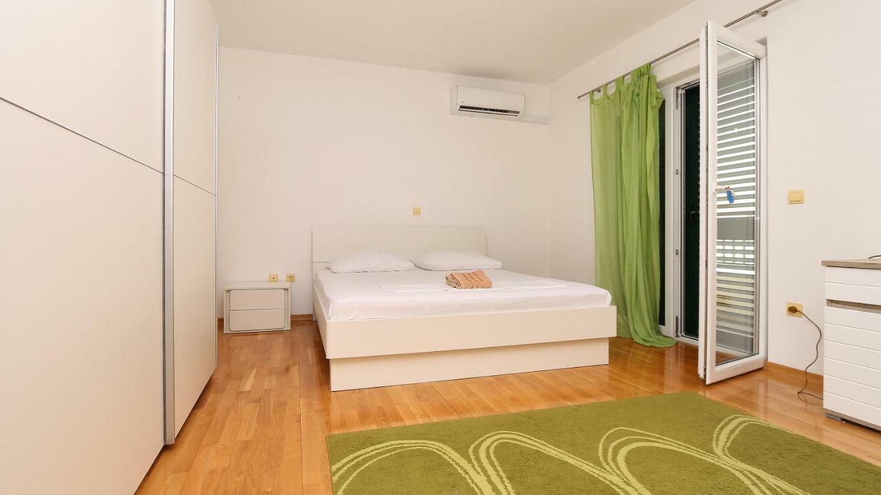 House Lipo Hotel Makarska Ngoại thất bức ảnh