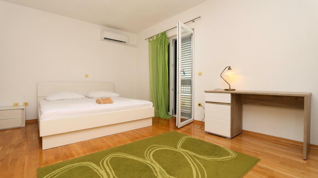 House Lipo Hotel Makarska Ngoại thất bức ảnh